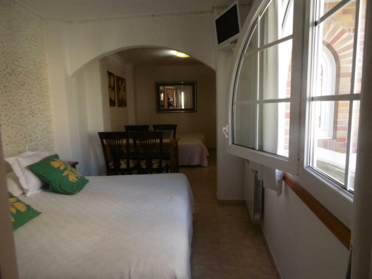 Apartamentos Turisticos Casa Soto Baiona Ngoại thất bức ảnh
