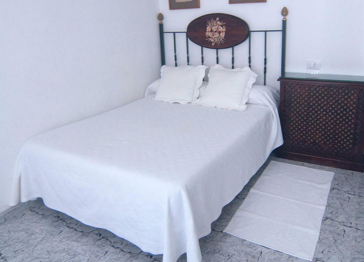 Apartamentos Turisticos Casa Soto Baiona Ngoại thất bức ảnh