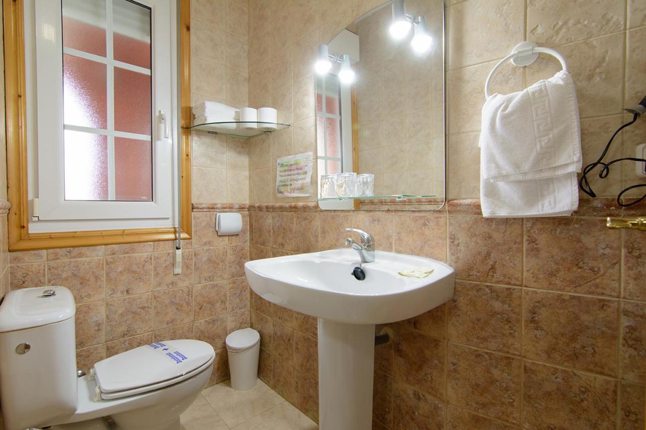 Apartamentos Turisticos Casa Soto Baiona Ngoại thất bức ảnh