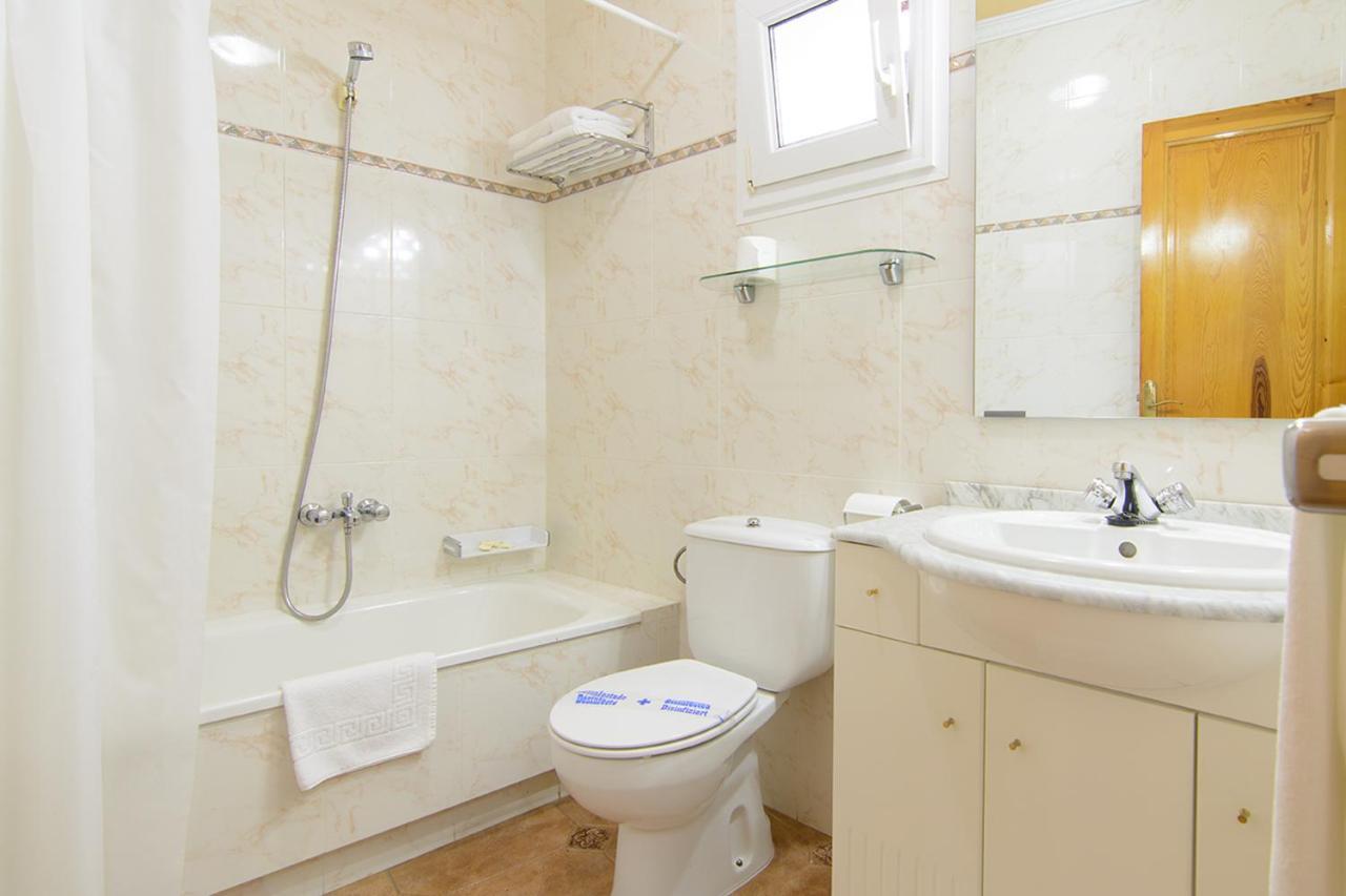 Apartamentos Turisticos Casa Soto Baiona Ngoại thất bức ảnh
